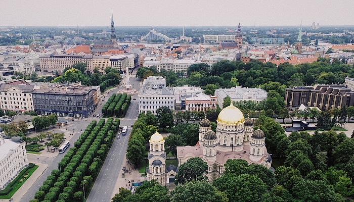 Интерес к «золотой визе» Латвии постепенно оживает 